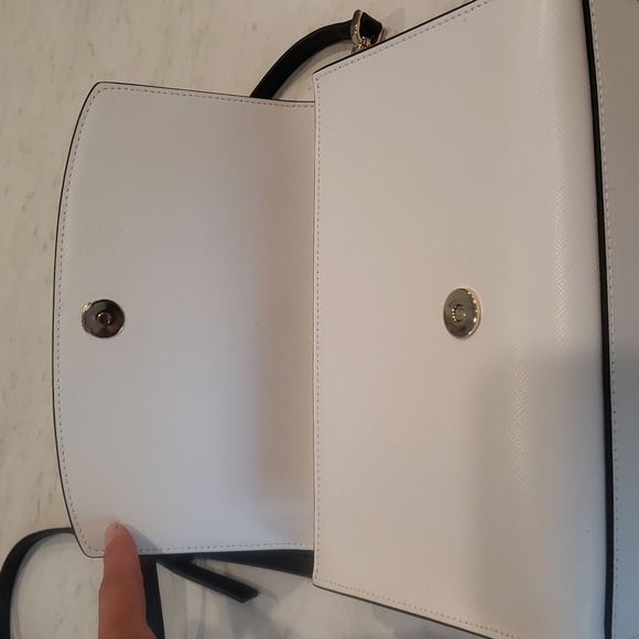 Kate Spade ♠️ Tan/ White/Black Crossbody Bag Size Small - Picture 6 of 11